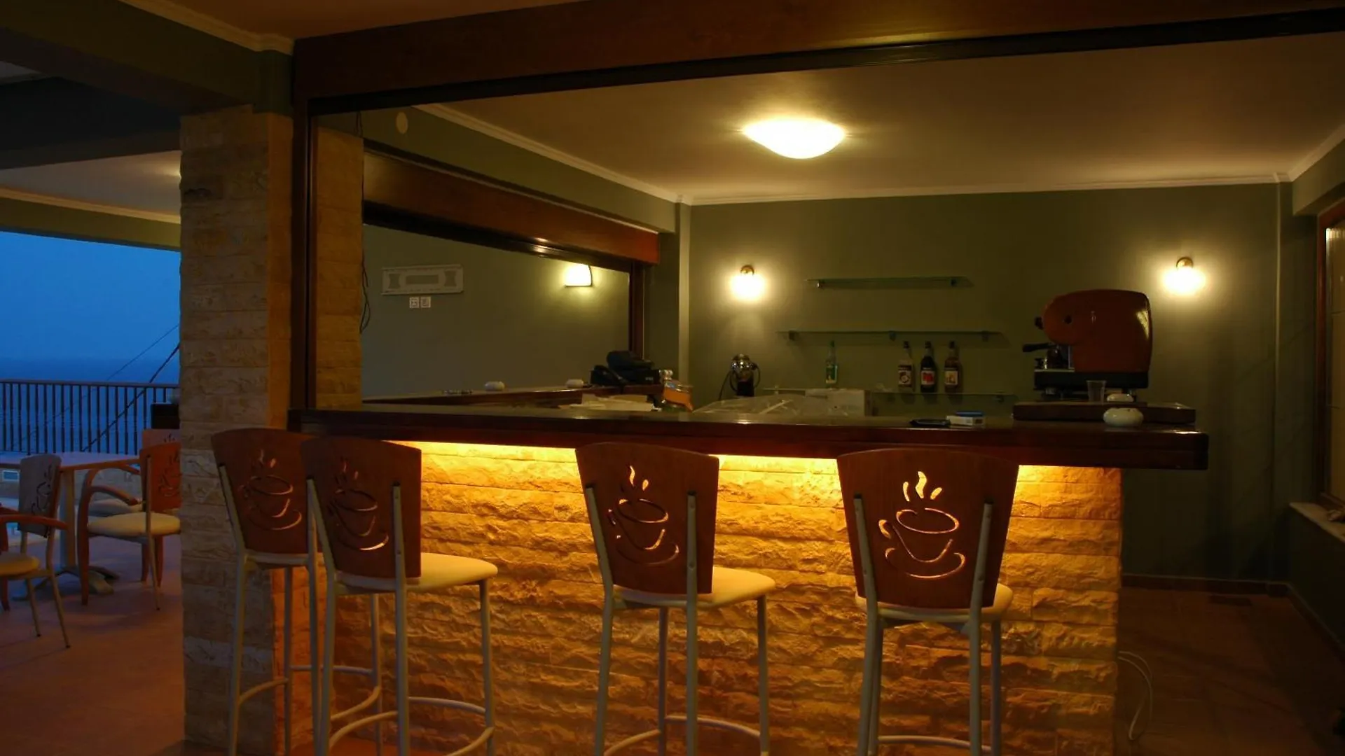 Hotel Anastazia Poros   Poros (Kefalonia)